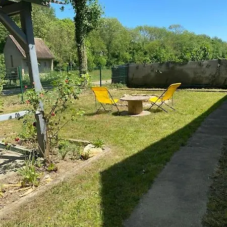 Maison Au Bord Du Canal